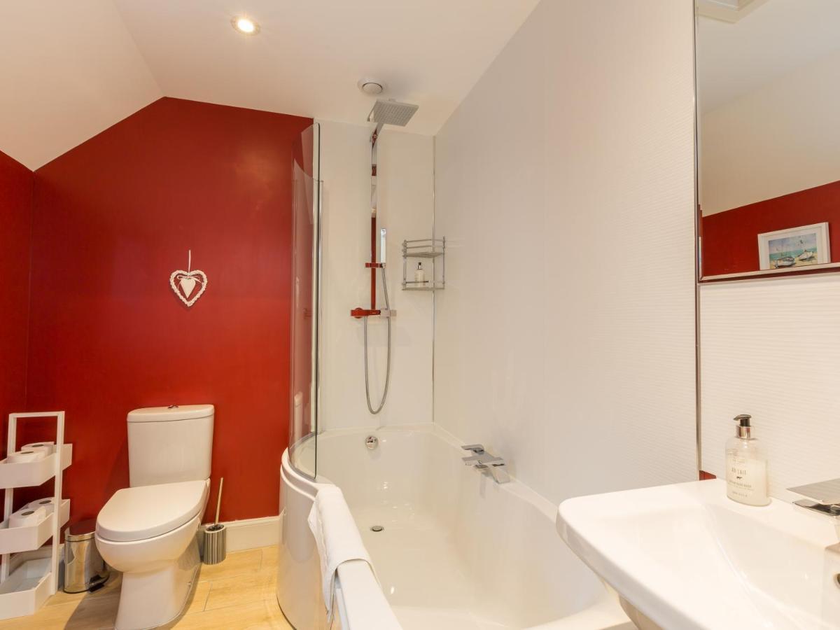 Chauffeur'S Cottage With Hot Tub Cray  Bagian luar foto